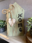 Casinha de Madeira Decorada