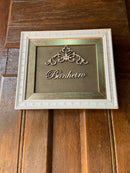 Quadro p/ Porta de Banheiro - Moldura Dupla e Arabescos