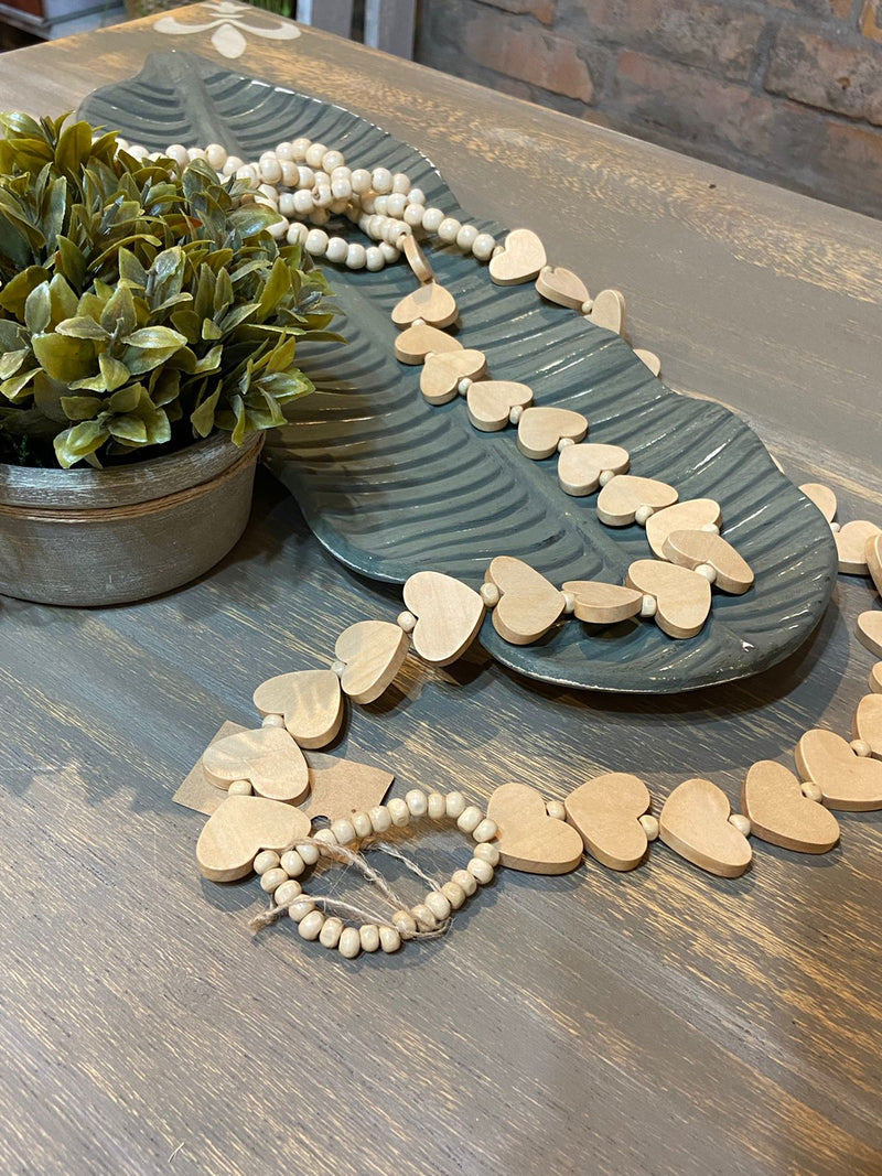 Colar Decorativo de Corações