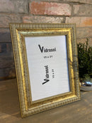 Porta Retrato - Madeira Detalhada